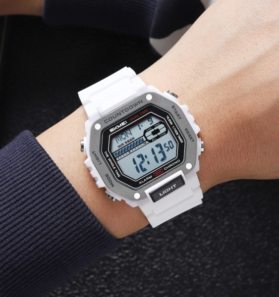 Часы наручные Skmei мужские электронные спортивные  2522white